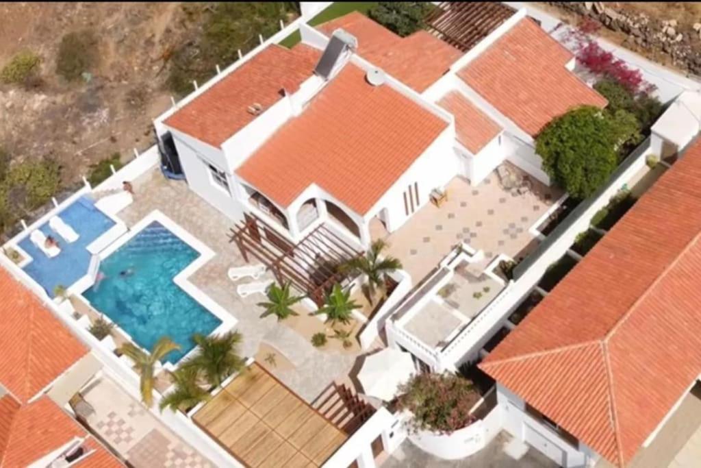 Gezellige Met Prachtig Zicht En Zwembad Arona (Tenerife)