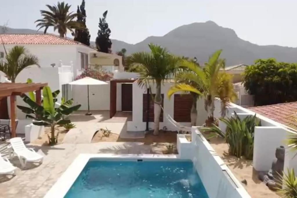 Gezellige Met Prachtig Zicht En Zwembad Villa